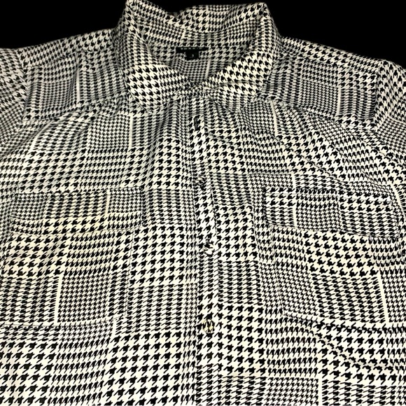 TORRID Madison Georgette Button-Down Shirt- 3 - Picture 5 of 8